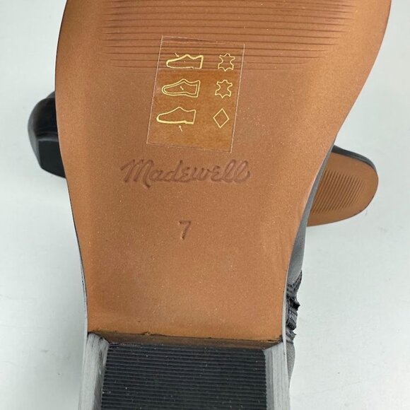 Madewell The Idris Ankle Boot in Leather in True Black - Picture 10 of 11